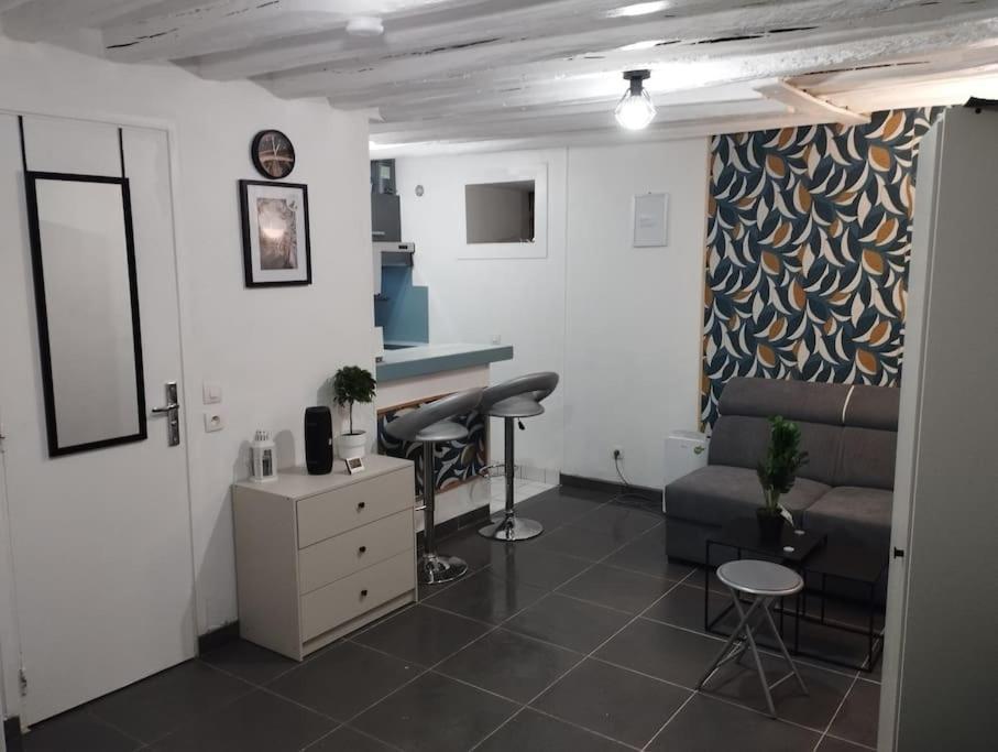 Apartament Studio Equipe Proche Aeroport Paris Cdg Vemars Zewnętrze zdjęcie
